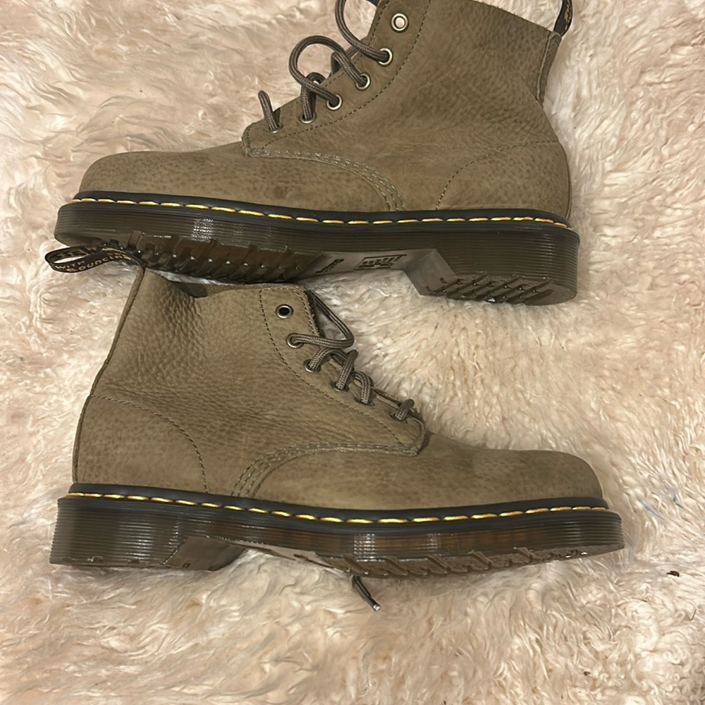 NWT green Dr. Martens